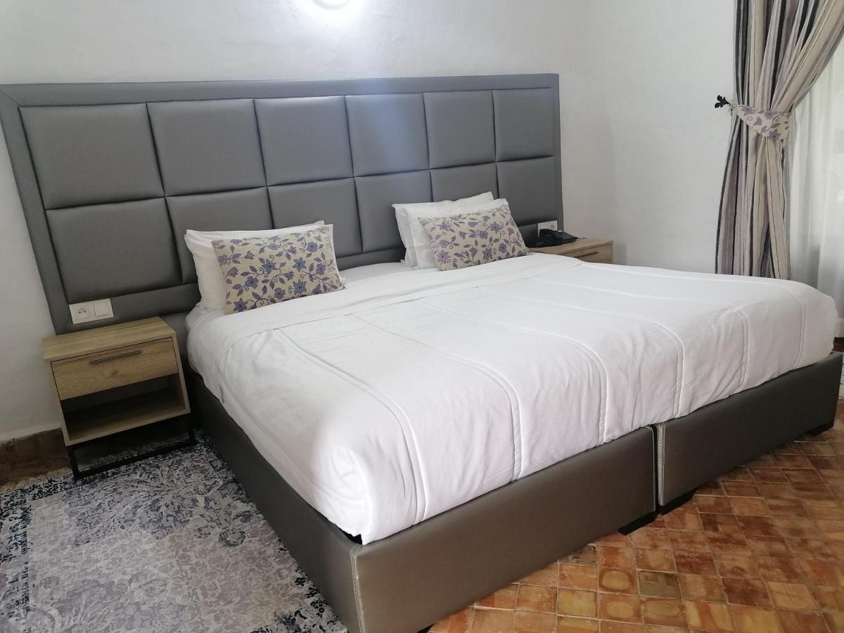 Hotel Mandy Tétouan Eksteriør bilde